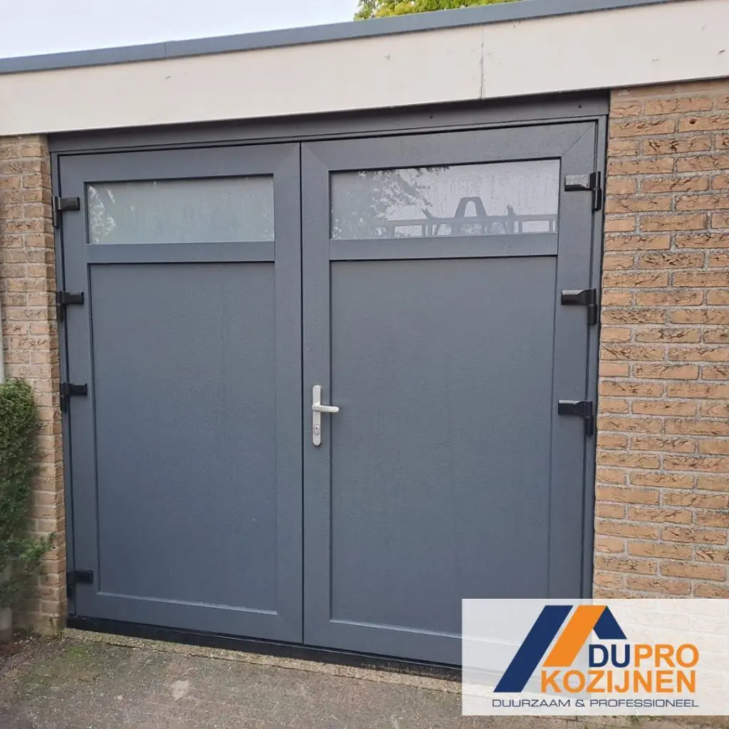 Kunststof versus houten kozijnen: een uitgebrеide vergelijking