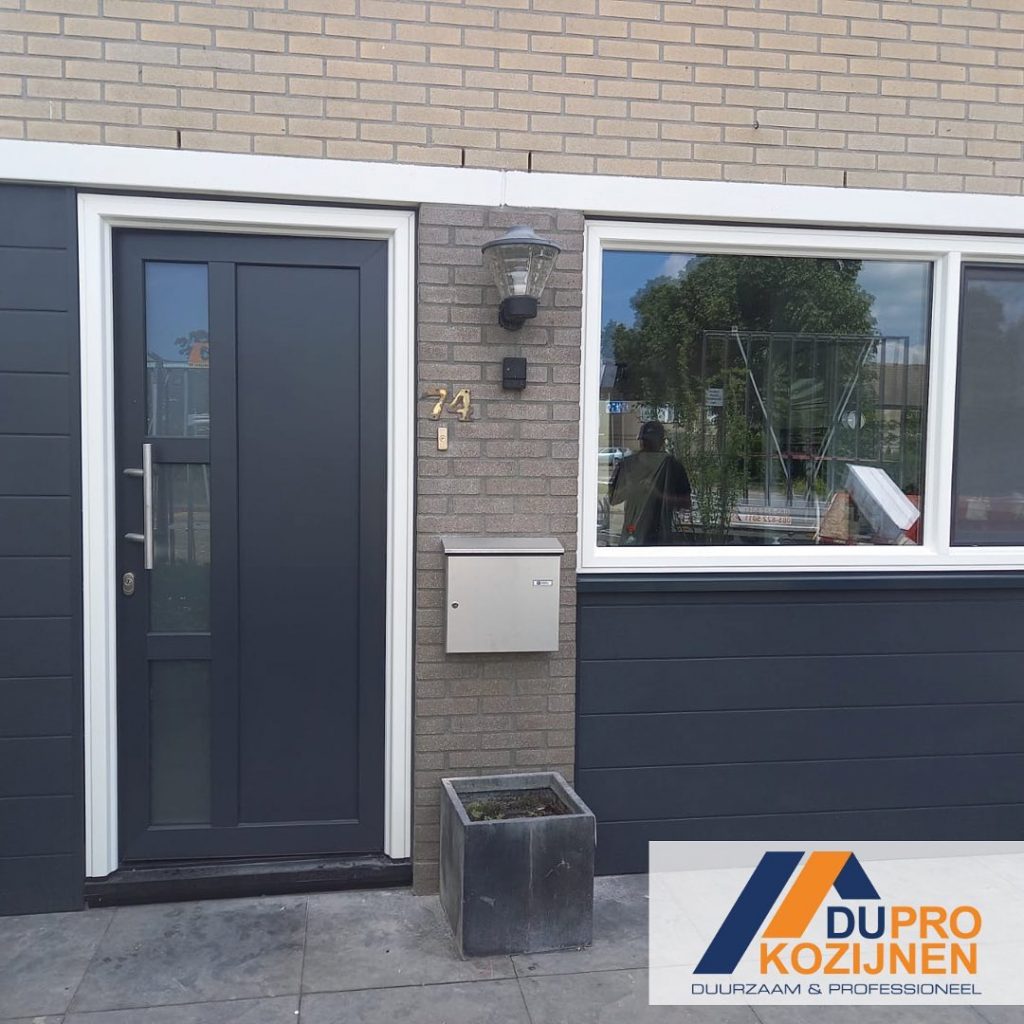 Welk type ventilatierooster past bij kunststof kozijnen?